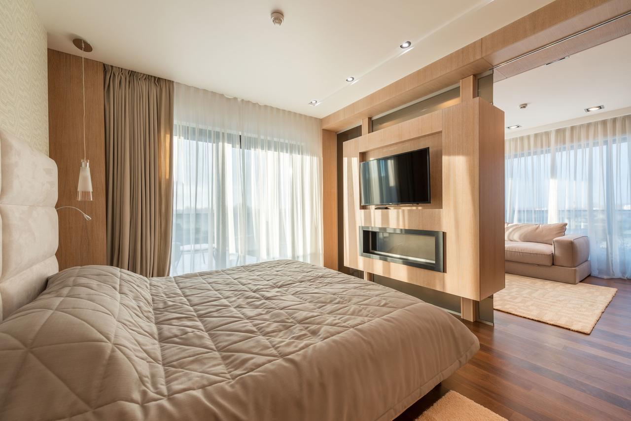 Riviera Zoloche Resort & Spa Vishenki  エクステリア 写真