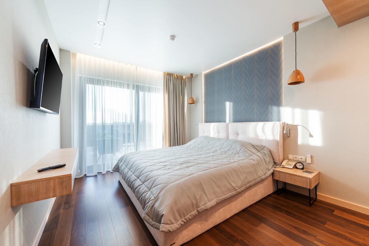 Riviera Zoloche Resort & Spa Vishenki  エクステリア 写真